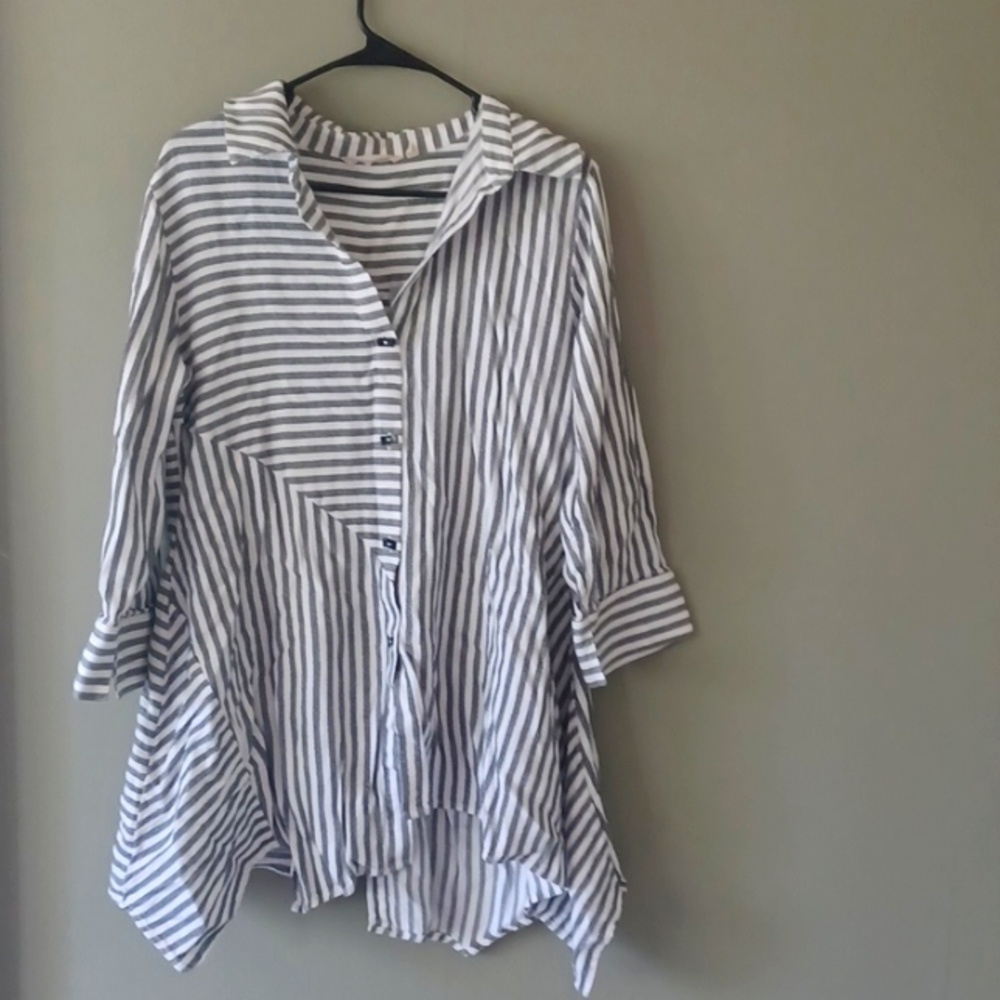 Soft Surroundings medium size striped button-up